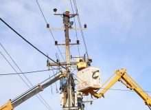 اجرای مانور بزرگ ترکیبی و اقدام جهادی بازسازی شبکه‌های توزیع برق در همدان