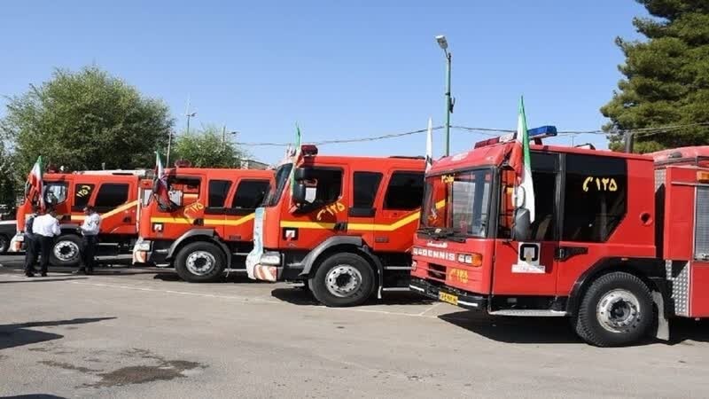 حضور آتش نشانان در محل وقوع ۱۱ حادثه در لیالی قدر در شهرکرد